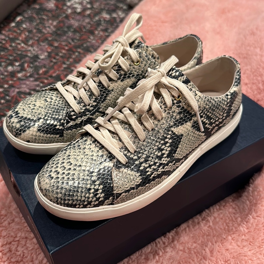Cole Haan Grand Crosscourt II tennis shoes